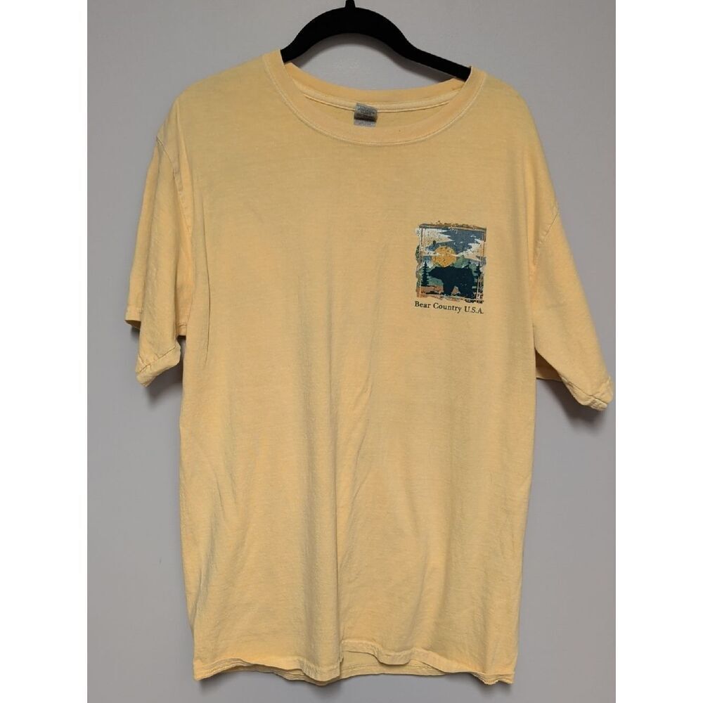 Bear Country U.S.A. Graphic Short Sleeve Shirt - Pale Yellow